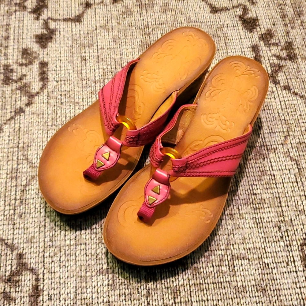 NWOT size 7.5 Clark's sandals